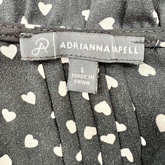 Adrianna Papell Long Sleeve Pintuck Ruffle Button Front Heart Print Blouse Sz L - Picture 12 of 13